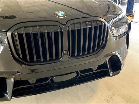 Used 2023 BMW X7 xDrive40i w/ M Sport Package image 26