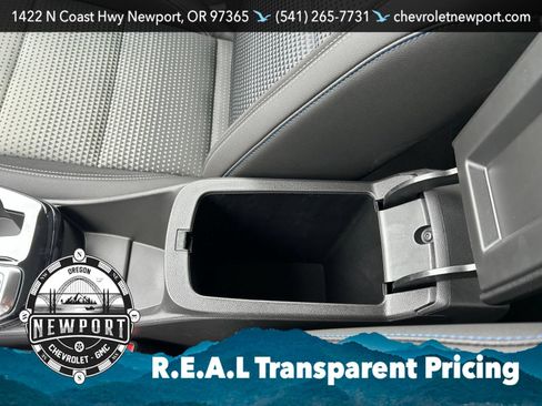 New 2026 Chevrolet Trax LT w/ LT Convenience Package FWD image 17
