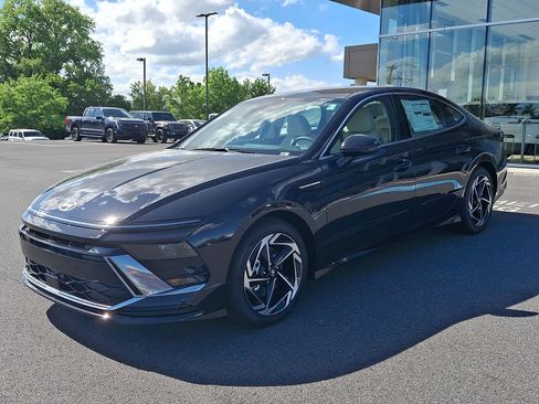 New 2026 Hyundai Sonata SEL AWD/4WD image 2