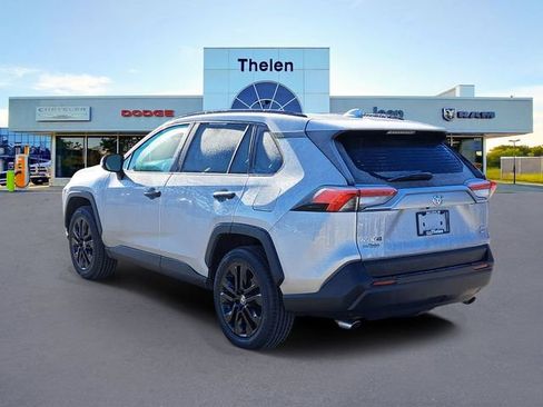 Used 2021 Toyota RAV4 XLE Premium AWD/4WD image 3