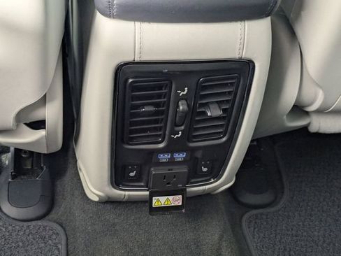 Used 2021 Jeep Grand Cherokee Summit RWD image 30