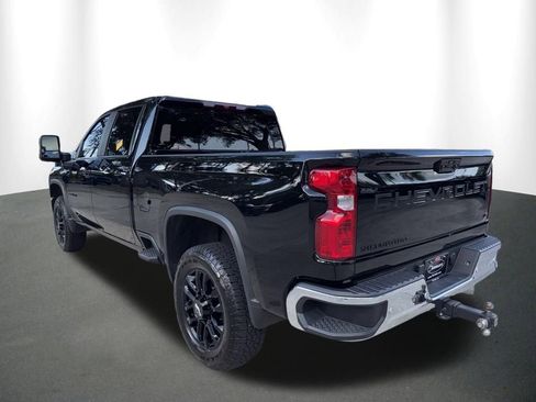 Used 2025 Chevrolet Silverado 2500 LT AWD/4WD image 17