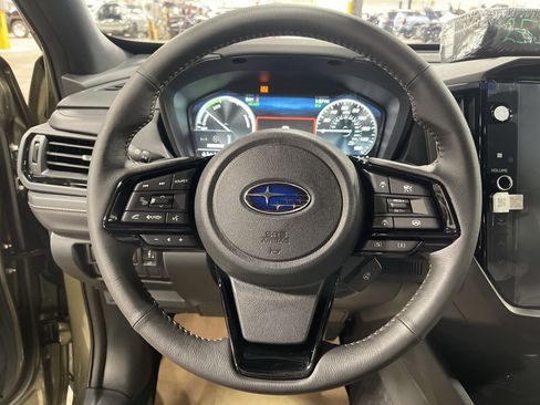 New 2025 Subaru Forester Touring image 17