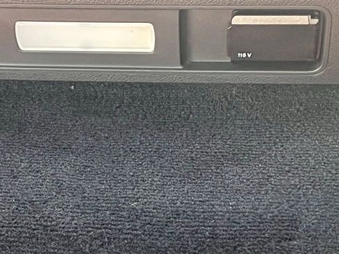 Certified 2022 Mercedes-Benz G 63 AMG 4MATIC image 58