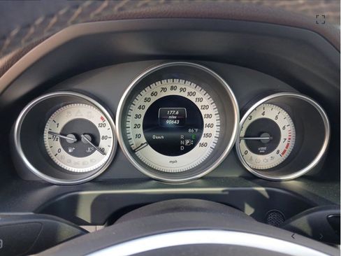 Used 2016 Mercedes-Benz E 350 Sedan image 8