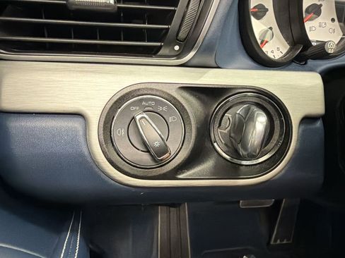 Certified 2016 Porsche 911 Targa 4S AWD/4WD image 26