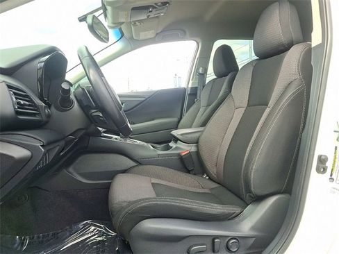 Used 2021 Subaru Outback Premium image 13