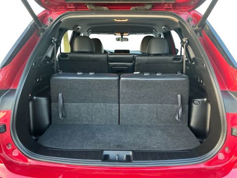 Used 2024 Mitsubishi Outlander SE Black Edition image 24