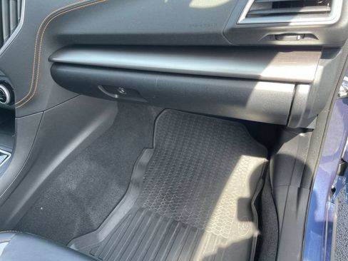 Used 2019 Subaru Crosstrek 2.0i Limited w/ Moonroof Package w/Navigation AWD/4WD image 34
