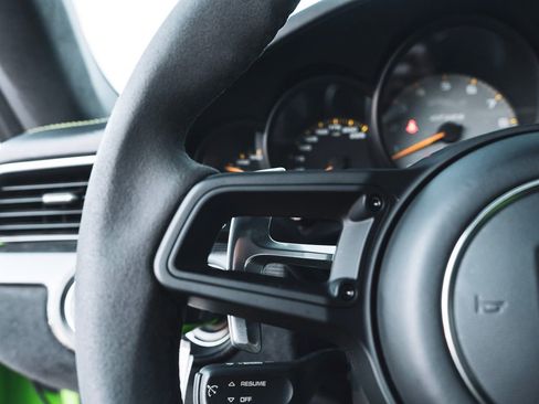 Used 2019 Porsche 911 GT3 RS RWD image 19