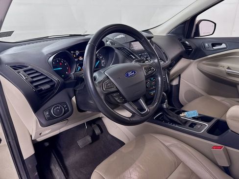Used 2017 Ford Escape Titanium AWD/4WD image 9