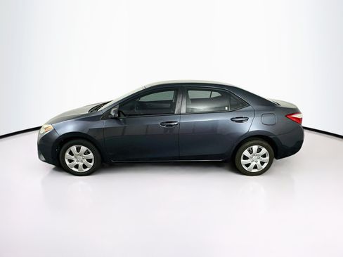 Used 2015 Toyota Corolla LE FWD image 4