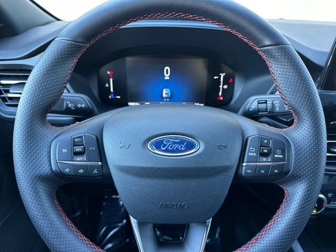 Used 2025 Ford Escape ST-Line AWD/4WD image 26