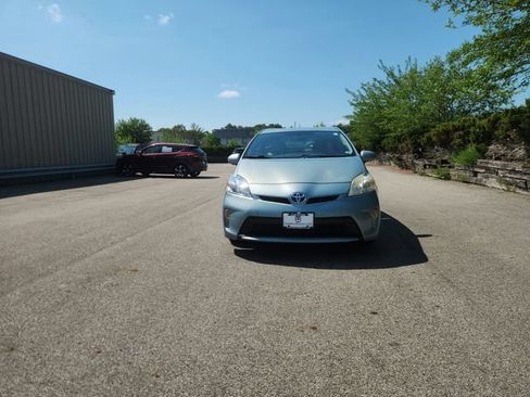 Used 2013 Toyota Prius Two FWD image 8