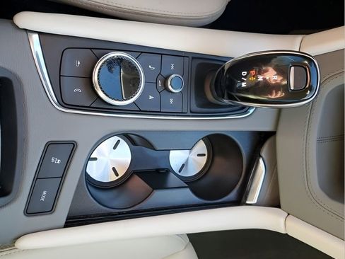 Used 2020 Cadillac XT6 Premium Luxury image 43