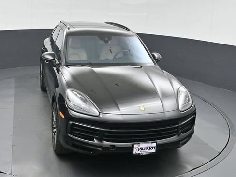 Used 2020 Porsche Cayenne AWD/4WD image 40