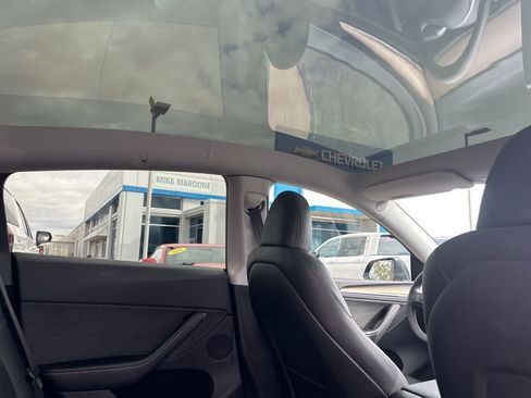 Used 2023 Tesla Model Y Long Range image 23