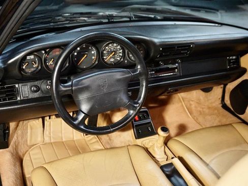 Used 1995 Porsche 911 Carrera image 41