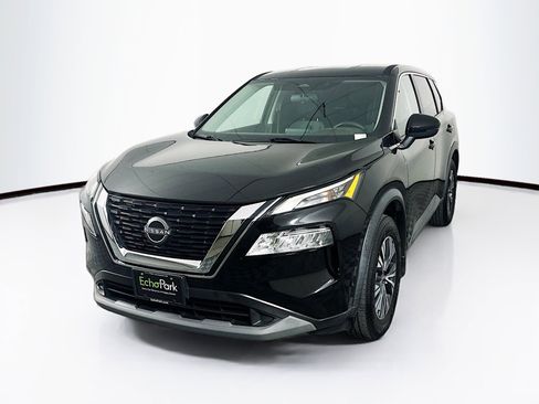 Used 2022 Nissan Rogue SV FWD image 3