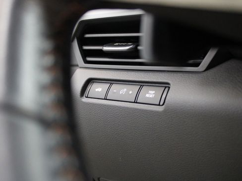 Used 2024 Nissan Altima 2.5 SR image 32