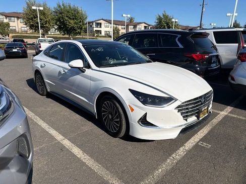 Used 2022 Hyundai Sonata Limited FWD image 1