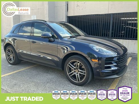 Used 2021 Porsche Macan AWD/4WD image 1