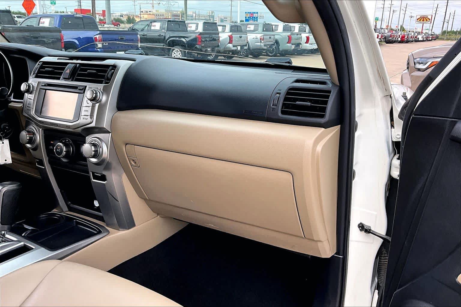 Used 2013 Toyota 4Runner SR5 w/ Premium Pkg RWD image 17