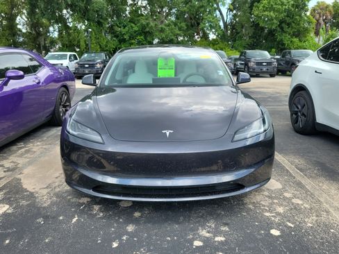 Used 2025 Tesla Model 3 Long Range RWD image 2