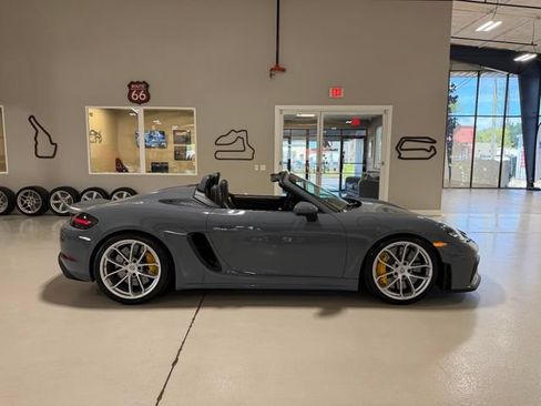 Used 2023 Porsche 718 Boxster Spyder RWD image 71