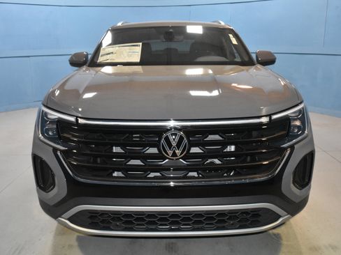 New 2026 Volkswagen Atlas Cross Sport SE AWD/4WD image 19