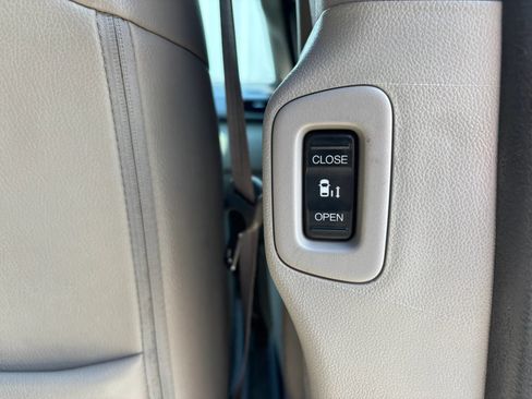 Used 2015 Honda Odyssey EX-L image 59