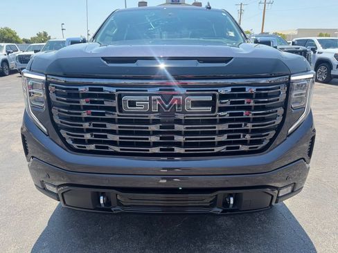 Used 2025 GMC Sierra 1500 Denali AWD/4WD image 8