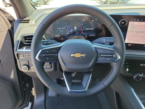 New 2026 Chevrolet Suburban LS w/ LS Custom Edition RWD image 22