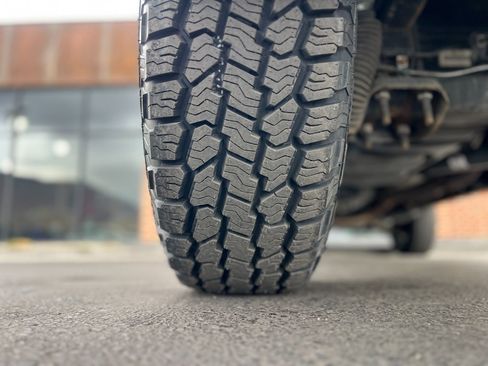 Used 2019 Toyota Tacoma TRD Sport image 30