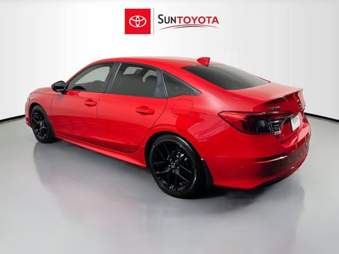 Used 2024 Honda Civic Sport image 6