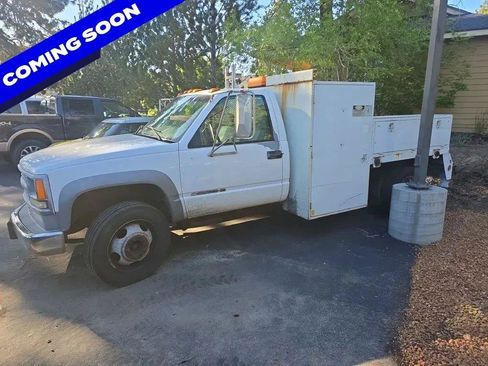 Used 2000 Chevrolet Silverado 3500 2WD Regular Cab HD image 1