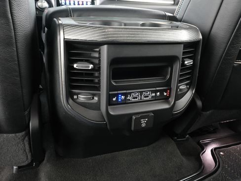 Used 2020 RAM 1500 Limited w/ Black Appearance Package RWD image 36