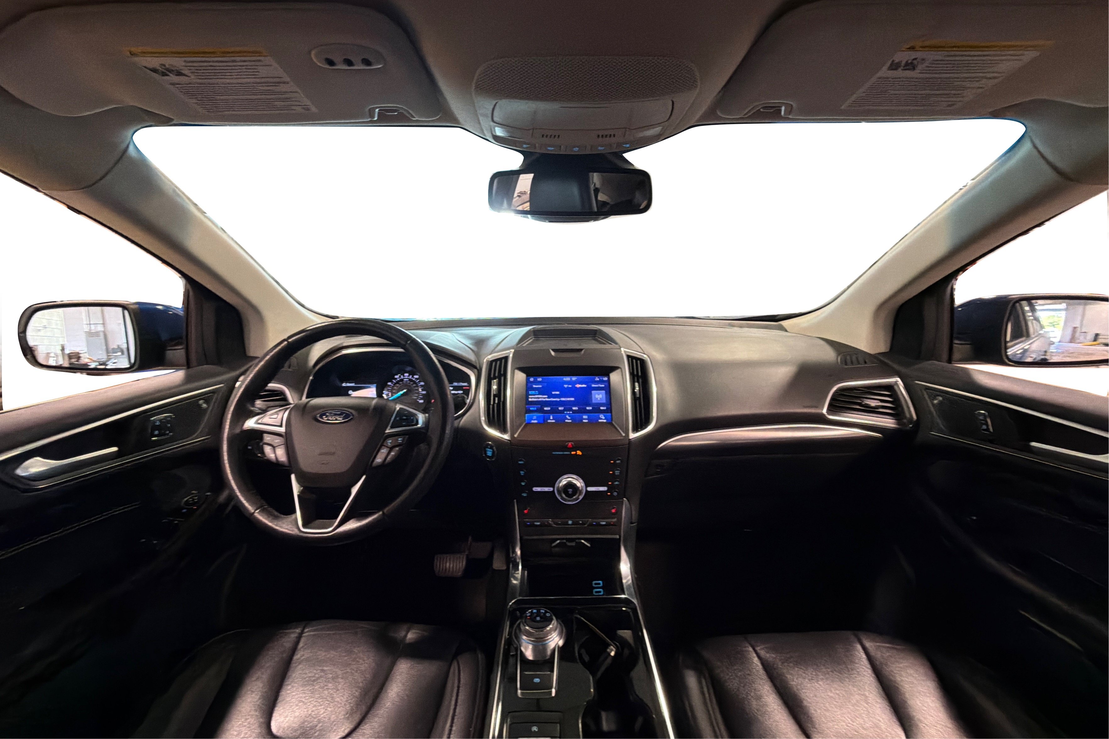 Used 2020 Ford Edge Titanium AWD/4WD image 43
