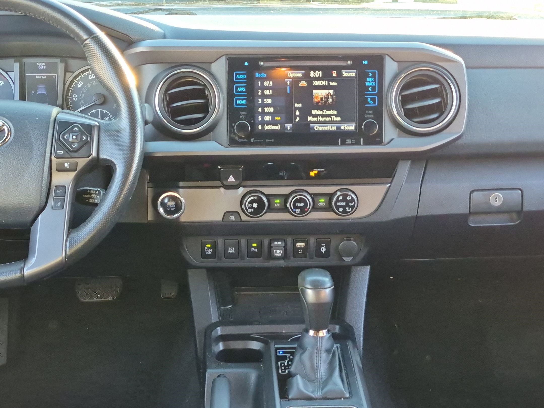 Used 2018 Toyota Tacoma TRD Off-Road w/ Technology Package RWD image 27
