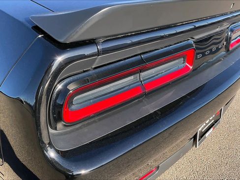 Used 2023 Dodge Challenger R/T w/ Plus Package image 27