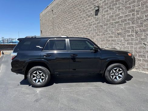 Used 2024 Toyota 4Runner TRD Off-Road AWD/4WD image 4