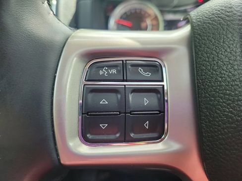Used 2017 RAM 1500 Laramie w/ Convenience Group AWD/4WD image 29