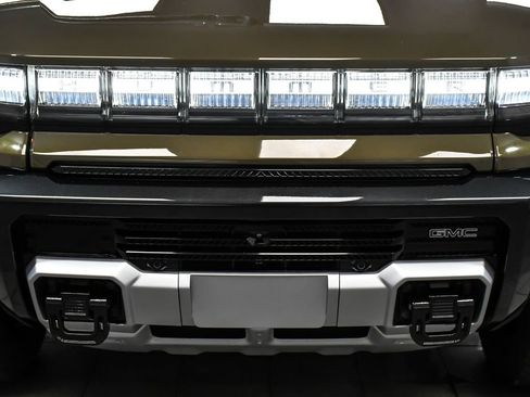 Used 2025 GMC Hummer EV 2X w/ LPO, Cargo Utility Package AWD/4WD image 72