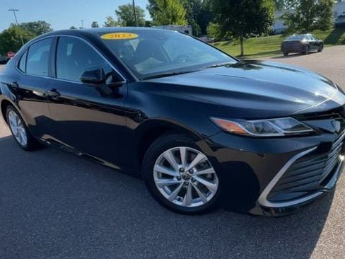 Used 2023 Toyota Camry LE FWD image 8