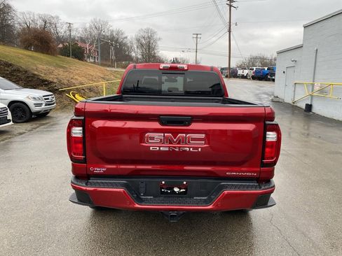 Certified 2024 GMC Canyon Denali image 4