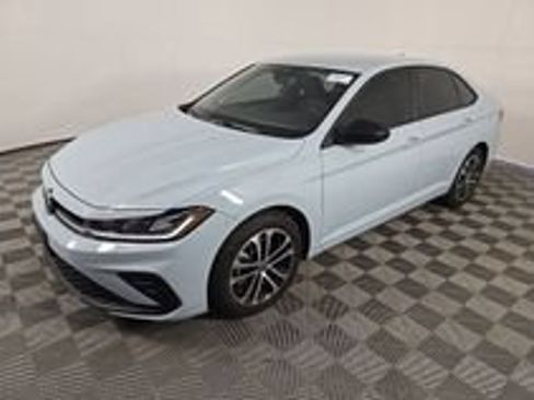 Used 2025 Volkswagen Jetta Sport FWD image 18