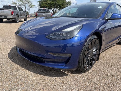 Used 2023 Tesla Model 3 Performance AWD/4WD image 7