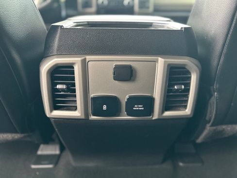 Used 2018 Ford F350 Lariat RWD image 16