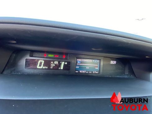 Used 2015 Toyota Prius V Five w/ Advanced Technology Package FWD image 37