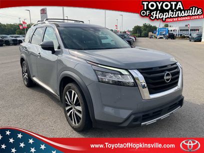 Used 2023 Nissan Pathfinder Platinum